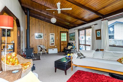 Photo of property in 19 Smith Street, Waimate, 7924