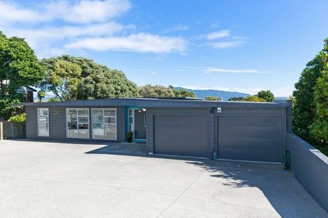 Photo of property in 109a Golf Road, Paraparaumu Beach, Paraparaumu, 5032