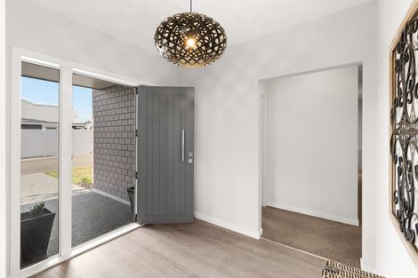 Photo of property in 7 Grooby Place, Havelock North, 4130