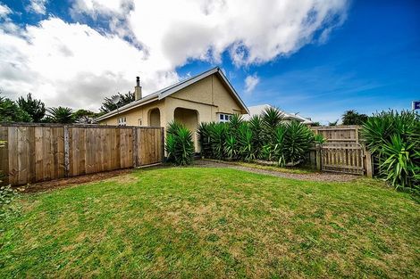 Photo of property in 46 Waihi Road, Hawera, 4610