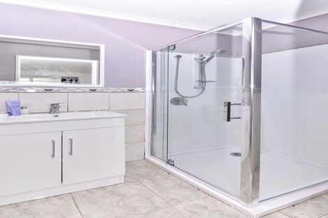 Photo of property in 96c Palmers Road, Clendon Park, Auckland, 2103