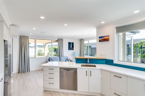 Photo of property in 31 Aparima Place, Awatoto, Napier, 4110