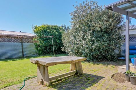 Photo of property in 6 Matipo Place, Edgecumbe, 3120