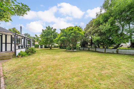 Photo of property in 1/420 Stokes Valley, Stokes Valley, Lower Hutt, 5019