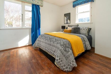 Photo of property in 22 Anthony Street, Tawa, Wellington, 5028