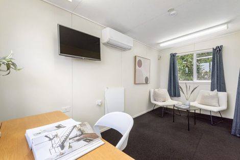 Photo of property in 7 Charmaine Road, Torbay, Auckland, 0630