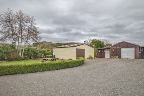 Photo of property in 170 Gladstone Road, Levin, 5571