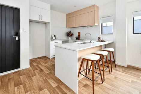 Photo of property in 2/75 Mcannalley Street, Manurewa East, Auckland, 2102