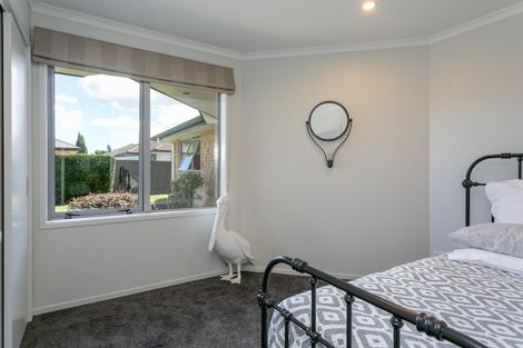 Photo of property in 8 Twin Willow Close, Cambridge, 3434