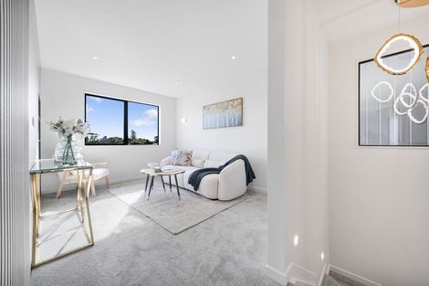 Photo of property in 31a Wallace Road, Mangere Bridge, Auckland, 2022