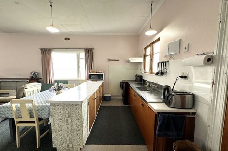 Photo of property in 523 The Nuggets Road, Ahuriri Flat, Kaka Point, 9271
