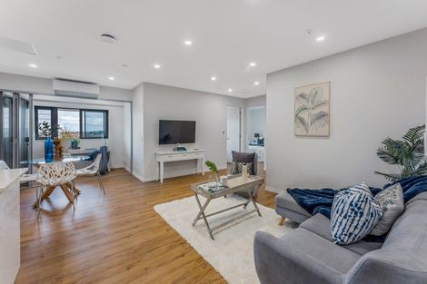 Photo of property in 5/46 Wellington Street, Howick, Auckland, 2014