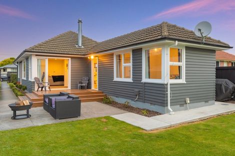 Photo of property in 1/14 Jocelyn Street, Casebrook, Christchurch, 8051