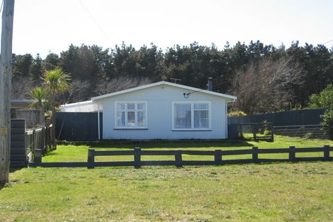 Photo of property in 54 Koputara Road, Himatangi Beach, Foxton, 4891