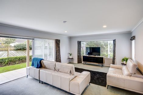 Photo of property in 525a Main North Road, Bay View, Napier, 4104