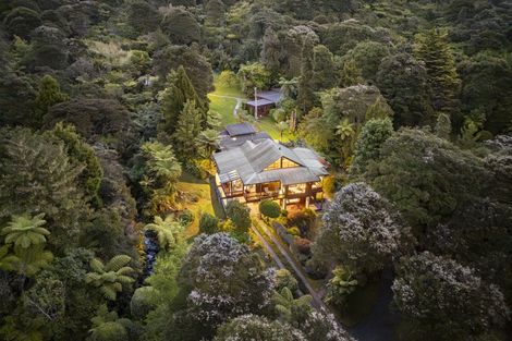 Photo of property in 586 Tapu Coroglen Road, Coromandel Forest Park, Thames, 3575