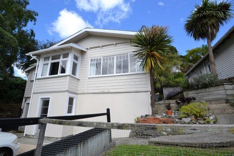 Photo of property in 1 Examiner Street, Nelson, 7010