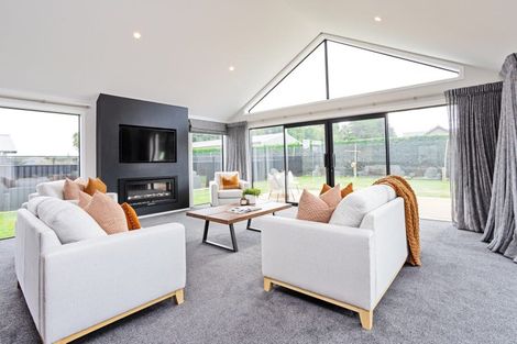 Photo of property in 23 Lumsden Drive, Waikiwi, Invercargill, 9810