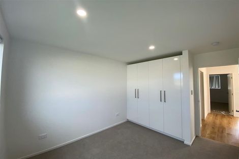 Photo of property in 25a Poruru Close, Papakura, 2110