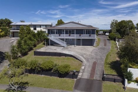 Photo of property in 113 Amanda Avenue, Dinsdale, Hamilton, 3204