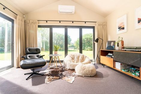 Photo of property in 781 Ohariu Valley Road, Ohariu, Wellington, 6037