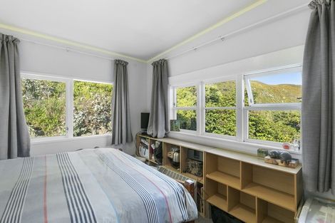 Photo of property in 465 Muritai Road, Eastbourne, Lower Hutt, 5013