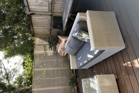 Photo of property in 5n Dryden Place, Mount Wellington, Auckland, 1051