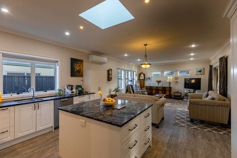 Photo of property in 3 Kapiti Drive, Poraiti, Napier, 4112