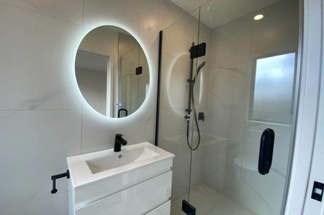 Photo of property in 8/52 Rua Road, Glen Eden, Auckland, 0602