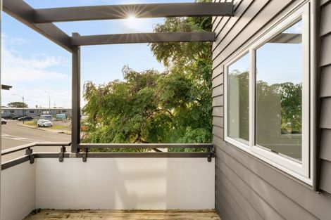 Photo of property in 1/10 Enterprise Drive, Papamoa Beach, Papamoa, 3118