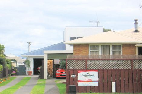 Photo of property in 2/46 Miro Street, Mount Maunganui, 3116