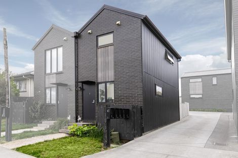 Photo of property in 2/63 Taikata Road, Te Atatu Peninsula, Auckland, 0610