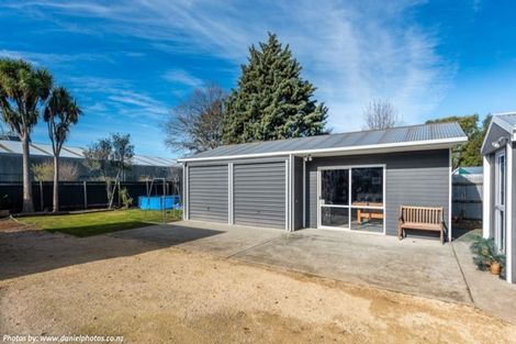 Photo of property in 12 Leeston Lake Road, Leeston, 7632