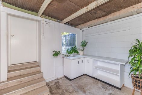 Photo of property in 35 Chester Street, Levin, 5510