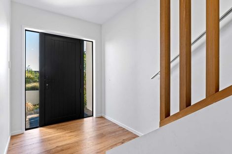 Photo of property in 61 Hayfield Way, Karaka, Papakura, 2113