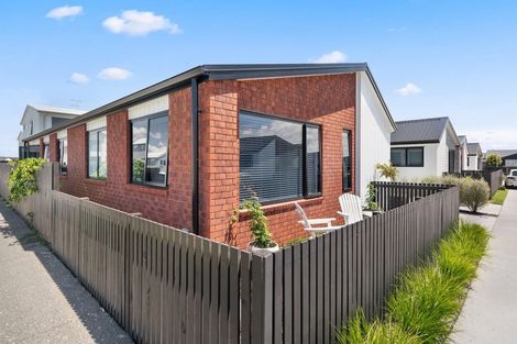 Photo of property in 8 Te Paea Crescent, Papamoa Beach, Papamoa, 3118