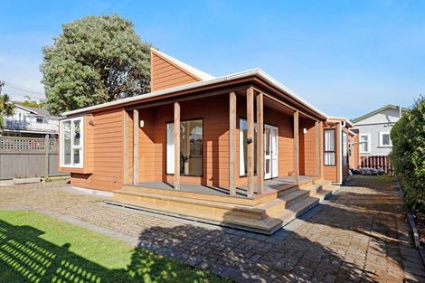 Photo of property in 24a Beauchamp Street, Karori, Wellington, 6012