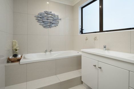 Photo of property in 22 Rose Street, Springlands, Blenheim, 7201