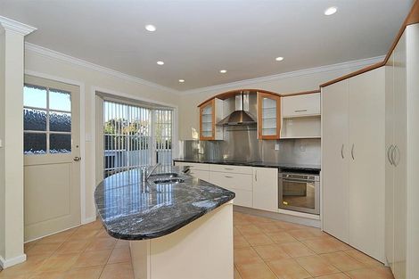 Photo of property in 48 Wai-iti Crescent, Woburn, Lower Hutt, 5010