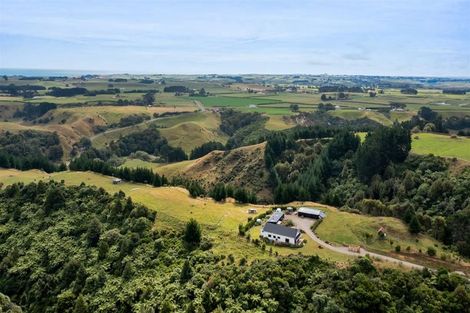 Photo of property in 172 Whakamara Road, Manutahi, Hawera, 4672