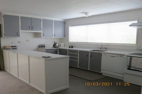 Photo of property in 26 Shanly Street, Waipawa, 4210