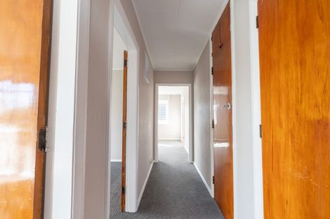 Photo of property in 5 Ngarimu Street, Roslyn, Palmerston North, 4414