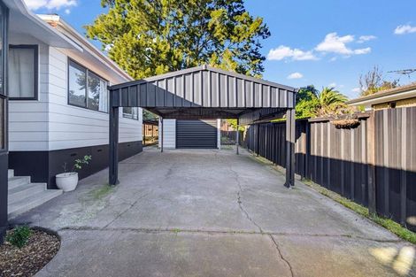 Photo of property in 17 Matipo Crescent, Pukete, Hamilton, 3200