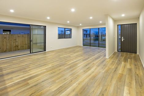 Photo of property in 26 Sapwood Crescent, Takanini, 2110