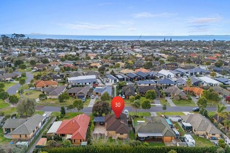 Photo of property in 30 Mcleod Place, Papamoa Beach, Papamoa, 3118