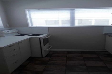 Photo of property in 2/1 Glenbrook Grove, Naenae, Lower Hutt, 5011