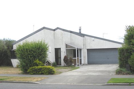 Photo of property in 44 Radiata Avenue, Parklands, Christchurch, 8083