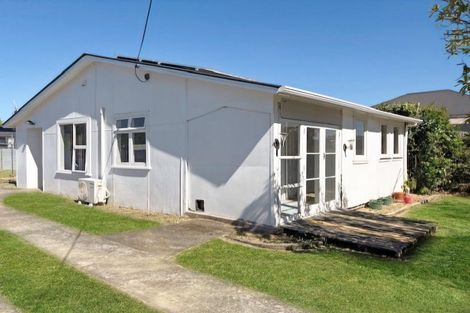 Photo of property in 26 Stout Street, Shannon, 4821