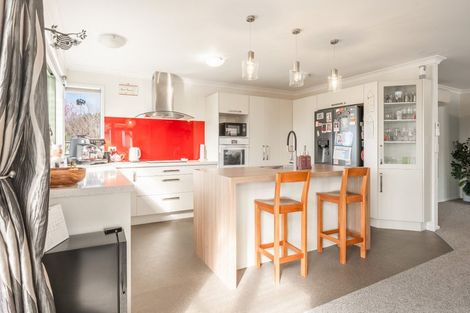 Photo of property in 18 Hamon Place, Pukehangi, Rotorua, 3015