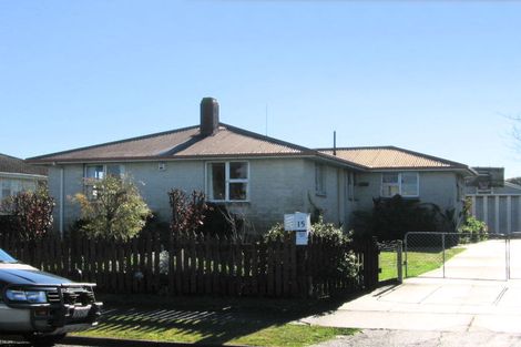 Photo of property in 15 Curling Crescent, Onekawa, Napier, 4110